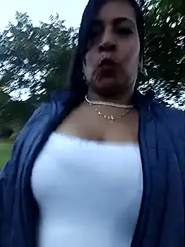 Snapshot of shailademons- chatting on 07-22-26, 11:35 shailademons- online show from 07-22-26, 11:35
