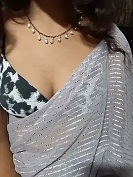 Snapshot of Telugu_vassu25 chatting on 07-23-26, 04:16 Telugu vassu25 online show from 07-23-26, 04:16
