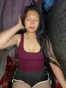 Snapshot of My-nhung chatting on 07-16-26, 11:38 My-nhung online show from 07-16-26, 11:38