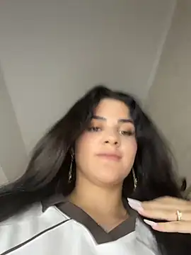 Snapshot of EvelynnMonroe chatting on 07-18-26, 07:28 EvelynnMonroe online show from 07-18-26, 07:28
