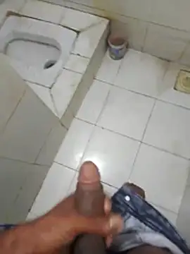 boy7inche online show from 08-01-26, 12:26
