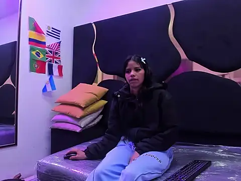KendallBratzSS online show from 07-22-26, 01:36