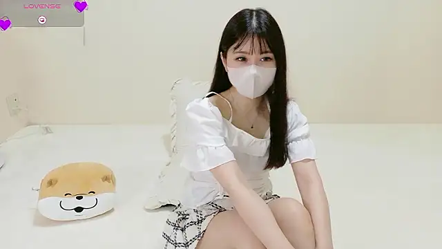 Mila Velvet LIVE online show from 07-17-26, 10:11