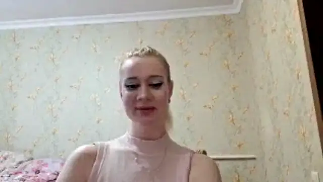 Snapshot of renna_rine chatting on 07-21-26, 03:36 renna rine online show from 07-21-26, 03:36