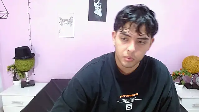 zayne lyon online show from 07-18-26, 11:47