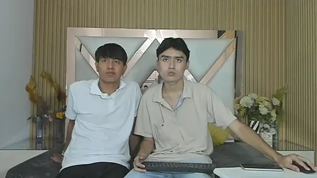 CarlosANDMaicol online show from 07-24-26, 10:41