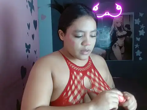 Snapshot of Tiffany_starr chatting on 07-23-26, 07:34 Tiffany starr online show from 07-23-26, 07:34