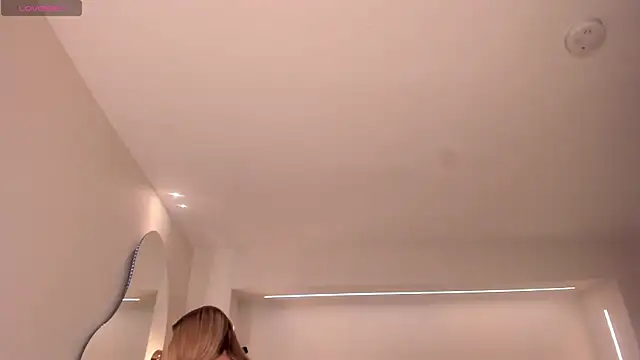 SophieLafont online show from 07-30-26, 11:31