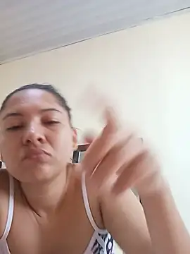 Roxxana2026 online show from 07-30-26, 03:00