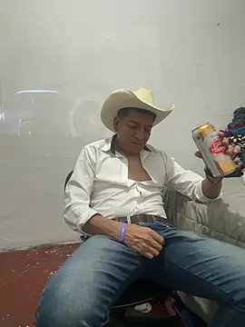 Snapshot of Dieguito69mex chatting on 07-20-26, 06:06 Dieguito69mex online show from 07-20-26, 06:06