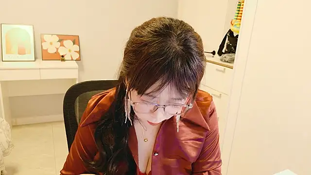 XantheBloom online show from 07-21-26, 06:16
