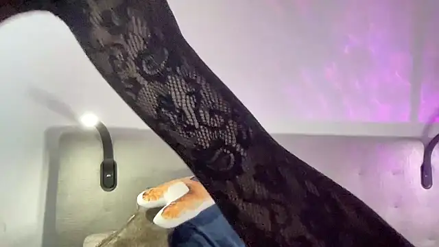 Naomi Vibe online show from 07-30-26, 07:46
