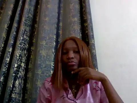 Snapshot of Brooklyn_ebony chatting on 07-25-26, 12:03 Brooklyn ebony online show from 07-25-26, 12:03