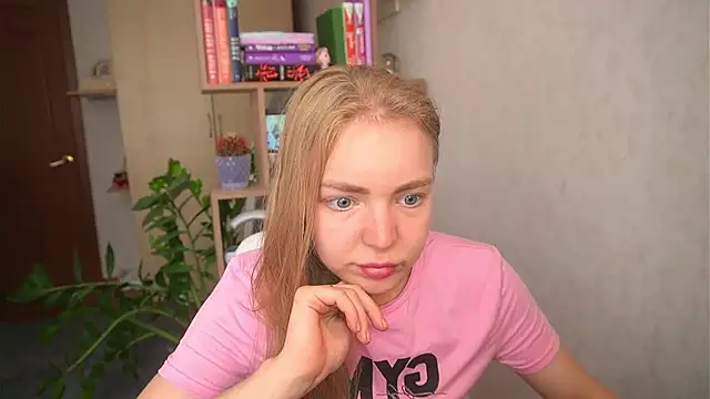 Emilyemmi online show from 07-20-26, 11:01