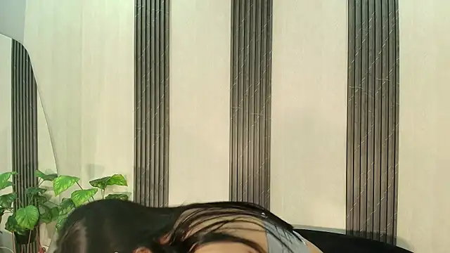 Snapshot of Marian_Lux chatting on 07-25-26, 05:32 Marian Lux online show from 07-25-26, 05:32