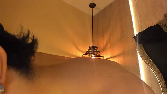 Snapshot of Zack_Bellmont1 chatting on 07-27-26, 02:35 Zack Bellmont1 online show from 07-27-26, 02:35