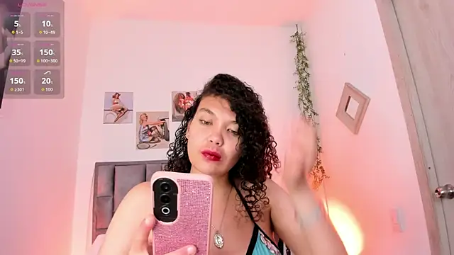 Luna jone online show from 07-27-26, 12:34