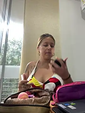 Angelabennett online show from 07-28-26, 06:53