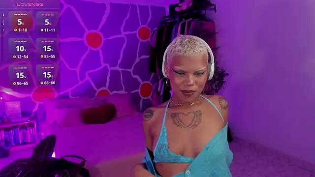 lisa silverstar online show from 07-28-26, 08:52
