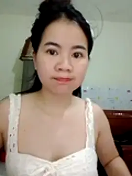 Snapshot of Meomup1 chatting on 07-17-26, 04:19 Meomup1 online show from 07-17-26, 04:19