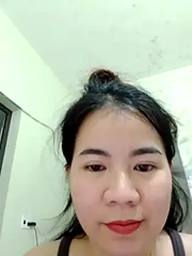 Snapshot of Meomup1 chatting on 07-18-26, 06:01 Meomup1 online show from 07-18-26, 06:01