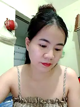 Snapshot of Meomup1 chatting on 07-20-26, 12:29 Meomup1 online show from 07-20-26, 12:29