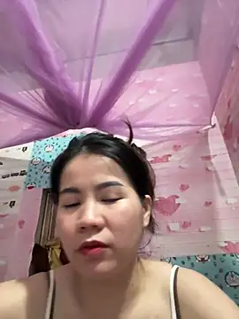 Snapshot of Meomup1 chatting on 07-28-26, 04:39 Meomup1 online show from 07-28-26, 04:39