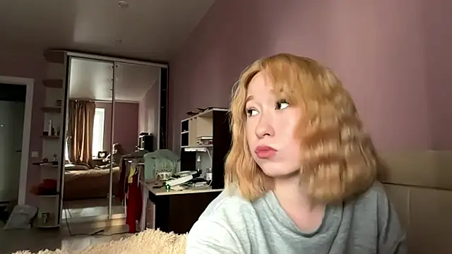 Snapshot of KiraAkira chatting on 07-23-26, 03:10 KiraAkira online show from 07-23-26, 03:10