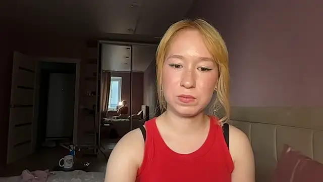 Snapshot of KiraAkira chatting on 07-28-26, 04:39 KiraAkira online show from 07-28-26, 04:39