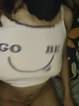 Snapshot of Mariiaa1 chatting on 07-26-26, 02:31 Mariiaa1 online show from 07-26-26, 02:31