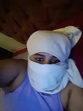 Snapshot of Queen_Karishma chatting on 07-23-26, 10:02 Queen Karishma online show from 07-23-26, 10:02