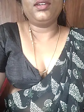 Snapshot of Tamil_hot_Shalini chatting on 07-19-26, 10:08 Tamil hot Shalini online show from 07-19-26, 10:08