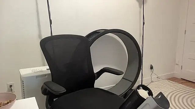Snapshot of ThickDickMontreal chatting on 07-29-26, 01:20 ThickDickMontreal online show from 07-29-26, 01:20