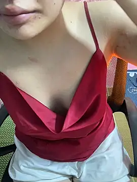 Snapshot of Ngoc_xinh chatting on 07-21-26, 03:42 Ngoc xinh online show from 07-21-26, 03:42