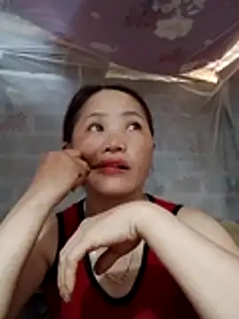 Snapshot of Mie-Miee chatting on 07-21-26, 04:48 Mie-Miee online show from 07-21-26, 04:48