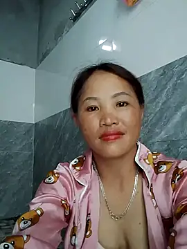 Snapshot of Mie-Miee chatting on 07-23-26, 08:56 Mie-Miee online show from 07-23-26, 08:56