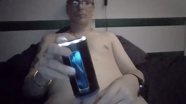 Snapshot of polo7755 chatting on 07-22-26, 07:49 polo7755 online show from 07-22-26, 07:49