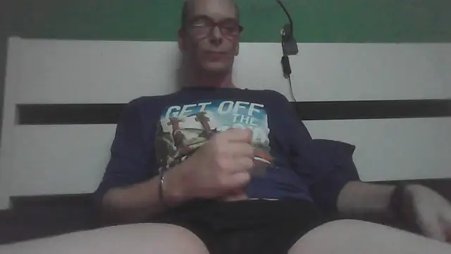 Snapshot of polo7755 chatting on 07-28-26, 06:53 polo7755 online show from 07-28-26, 06:53