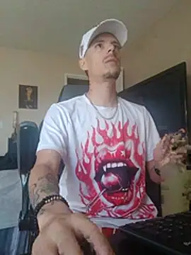 unlatinosatiro online show from 07-30-26, 06:18