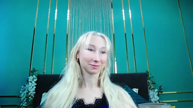 Snapshot of KissDreamm chatting on 07-29-26, 08:12 KissDreamm online show from 07-29-26, 08:12