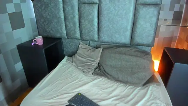 Karol Perez  online show from 07-27-26, 12:12