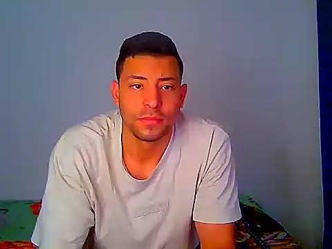 Snapshot of Cris_LaCobra_ chatting on 07-29-26, 04:49 Cris LaCobra online show from 07-29-26, 04:49