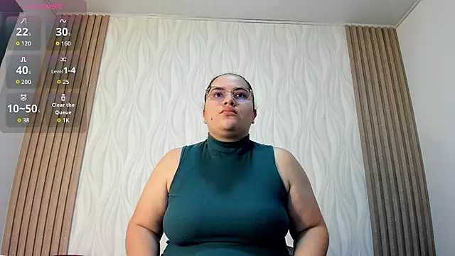 Snapshot of Camillgrey chatting on 07-25-26, 01:08 Camillgrey online show from 07-25-26, 01:08