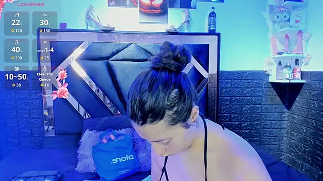 Snapshot of Nicky_Jen chatting on 07-23-26, 03:26 Nicky Jen online show from 07-23-26, 03:26