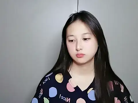 Snapshot of x1100xx chatting on 07-26-26, 07:59 x1100xx online show from 07-26-26, 07:59