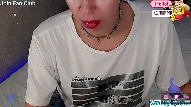 Snapshot of InnocentDevil_ chatting on 07-18-26, 10:08 InnocentDevil online show from 07-18-26, 10:08