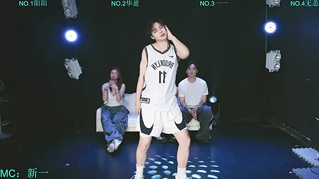 Snapshot of Dance-Teacher chatting on 07-23-26, 03:26 Dance-Teacher online show from 07-23-26, 03:26