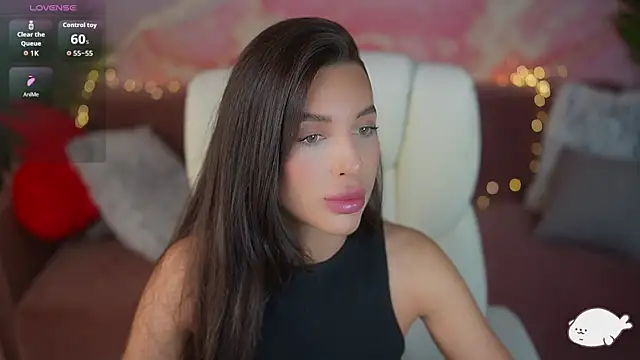 Snapshot of JasminBee chatting on 07-21-26, 07:00 JasminBee online show from 07-21-26, 07:00