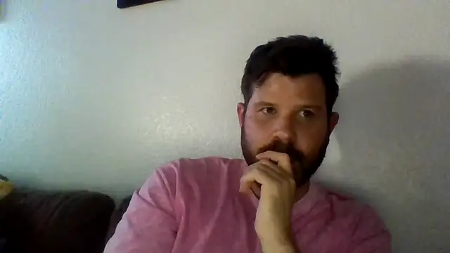 Snapshot of Cubby_Holes chatting on 07-19-26, 09:18 Cubby Holes online show from 07-19-26, 09:18