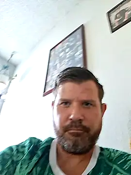 Snapshot of Cubby_Holes chatting on 07-25-26, 10:51 Cubby Holes online show from 07-25-26, 10:51